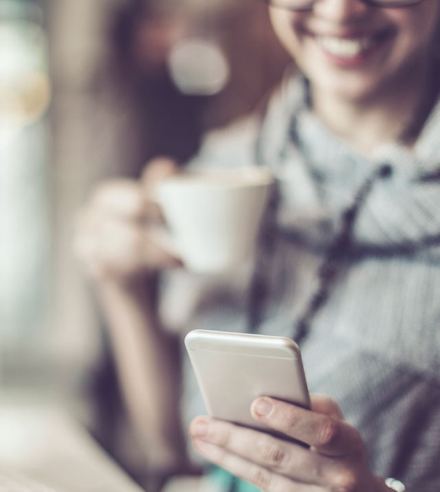 Smartphone_in_use Smartphone_in_use